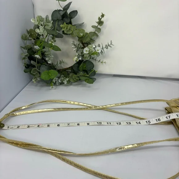 Warren Reed Women’s Gold Purse White Pearl Embellishments Double Strap Vintage  - Picture 7 of 8